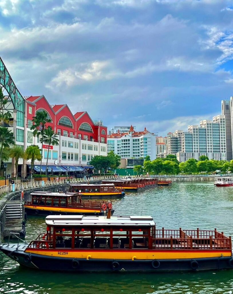 clarke quay bumboat singapore